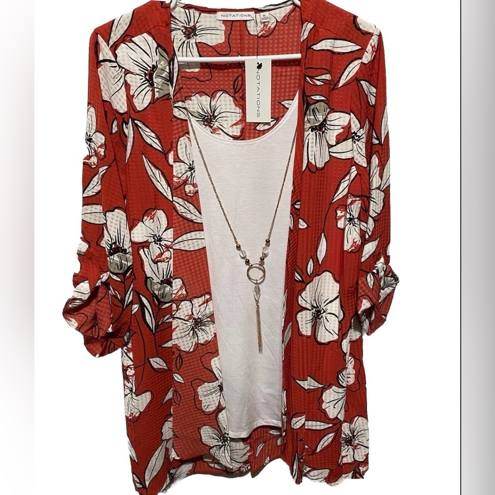 Notations Women’s XL Red And White Floral Tunic Top With Built‎ In Long Necklace